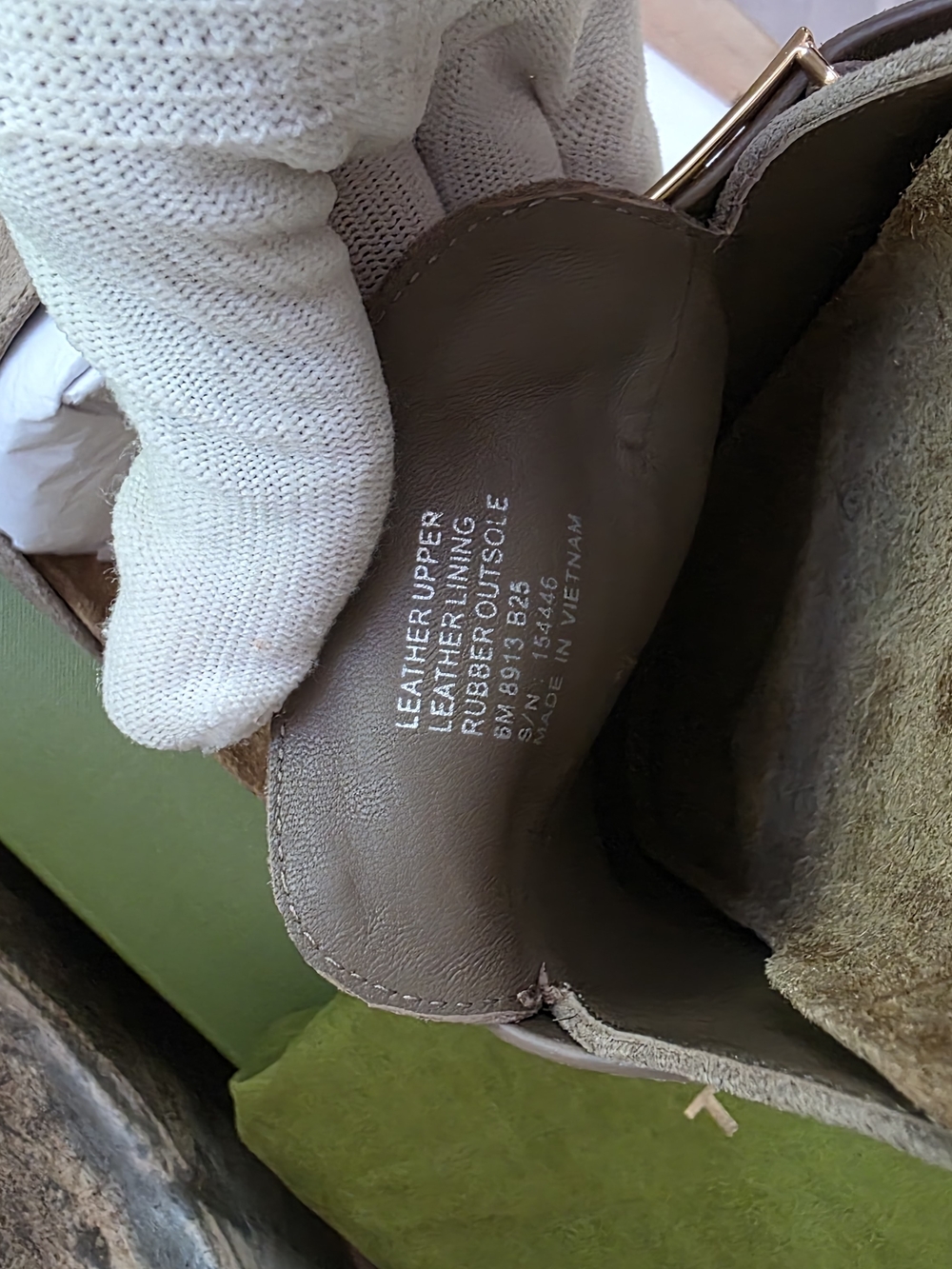 Tory Burch Mellow Muele Suede Slide Mules with Gold Tone Logo Buckle NWT - Picture 4 of 5